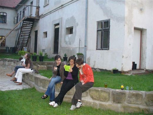 09.jpg